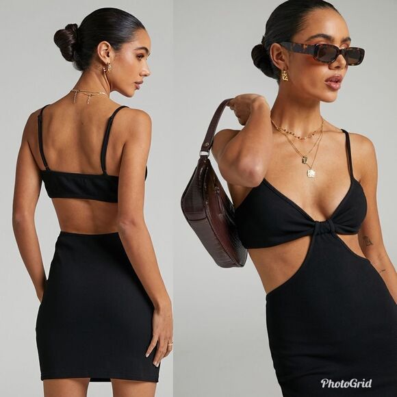 H&M Divided Triangle Top MINI BODYCON DRESS IN BLACK - Picture 1 of 13